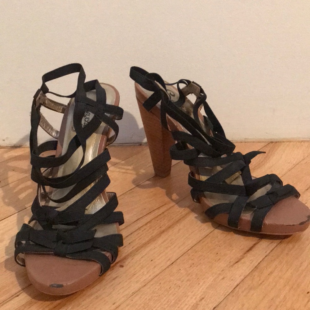 Seychelles black bow tie heels